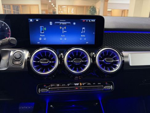 Certified 2025 Mercedes-Benz GLB 250 4MATIC w/ Winter Package image 14
