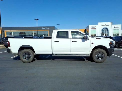 New 2026 RAM 3500 Tradesman AWD/4WD image 16