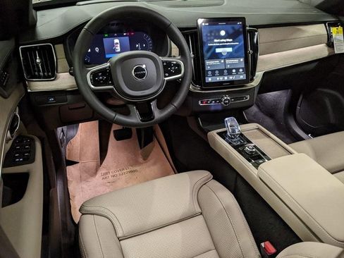 New 2026 Volvo XC90 B6 Ultra image 14