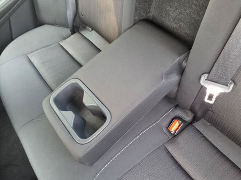 Used 2025 Nissan Altima 2.5 SV FWD image 29