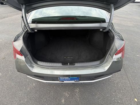 Certified 2026 Hyundai Elantra SEL Sport Premium FWD image 26
