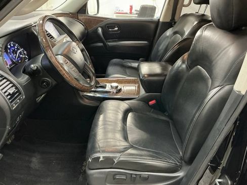 Used 2017 INFINITI QX80 4WD w/ Driver Assistance Package image 13