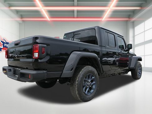New 2026 Jeep Gladiator Sport AWD/4WD image 3