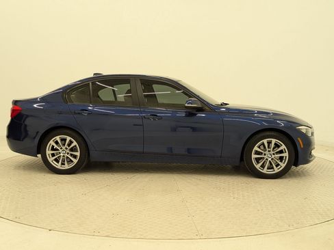 Used 2016 BMW 320i 320i image 8