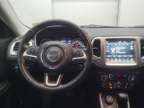 Used 2018 Jeep Compass Latitude w/ Popular Equipment Group AWD/4WD image 22