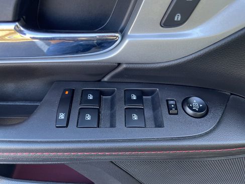 Used 2012 GMC Terrain SLT image 17