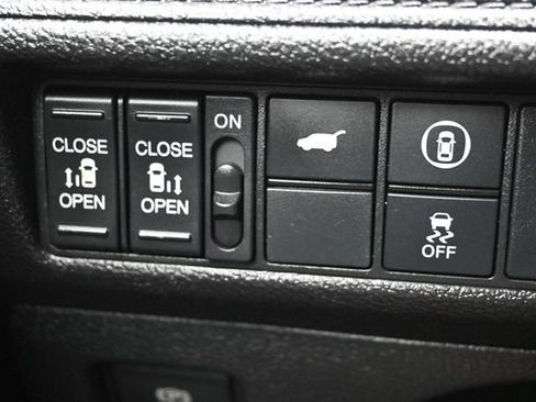 Used 2024 Honda Odyssey Sport image 26