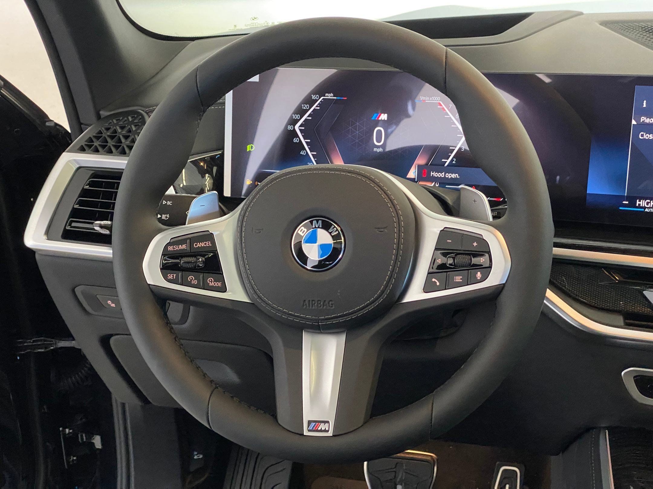 Used 2026 BMW X5 xDrive40i w/ M Sport Package AWD/4WD image 11