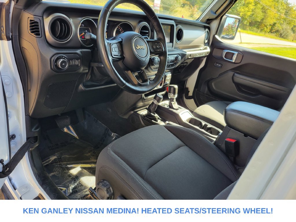 Used 2021 Jeep Wrangler Unlimited Sport AWD/4WD image 25