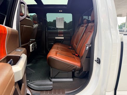 Used 2022 Ford F450 King Ranch w/ King Ranch Ultimate Package AWD/4WD image 36