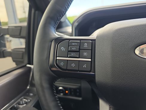 Used 2026 Ford F250 Platinum w/ Tremor Off-Road Package AWD/4WD image 23