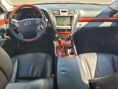 Used 2008 Lexus LS 460 image 14