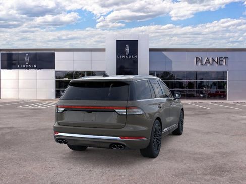 New 2026 Lincoln Aviator Black Label w/ Dynamic Handling Package AWD/4WD image 8