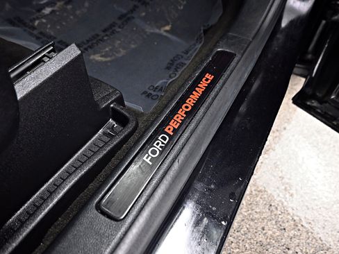 Used 2019 Ford Edge ST w/ Equipment Group 401A image 28