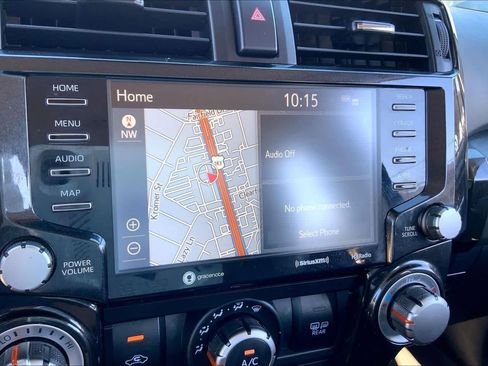 Used 2022 Toyota 4Runner TRD Off-Road Premium image 30