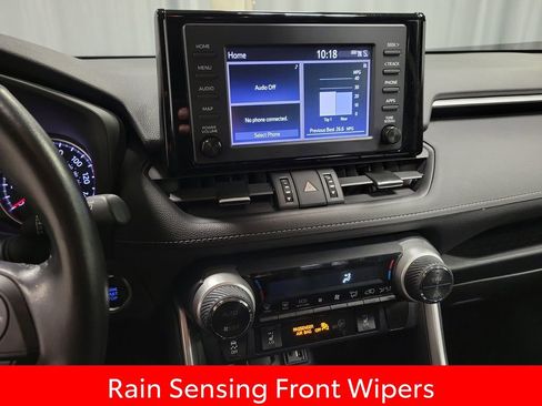 Used 2019 Toyota RAV4 XLE Premium w/ Cold Weather Package AWD/4WD image 14