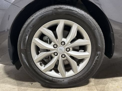 Used 2020 Kia Sedona EX FWD image 27