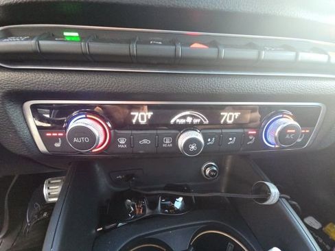 Used 2018 Audi A3 e-tron Prestige w/ Prestige Package FWD image 6