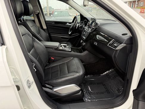 Used 2018 Mercedes-Benz GLS 550 4MATIC w/ Driver Assistance Package image 10