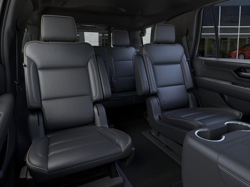 New 2026 GMC Yukon Elevation w/ Elevation Premium Package AWD/4WD image 17