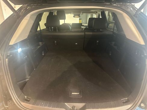 Used 2025 MAZDA CX-70 3.3 Turbo w/ Preferred Package image 31