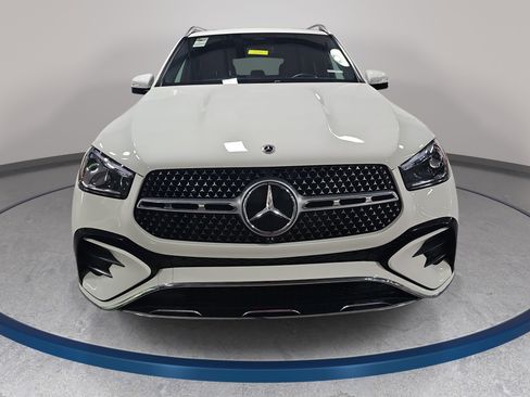 Used 2024 Mercedes-Benz GLE 350 4MATIC image 2