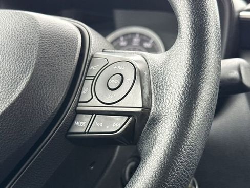 Used 2020 Toyota Corolla LE image 27