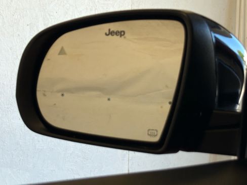 Used 2023 Jeep Compass Sport AWD/4WD image 54