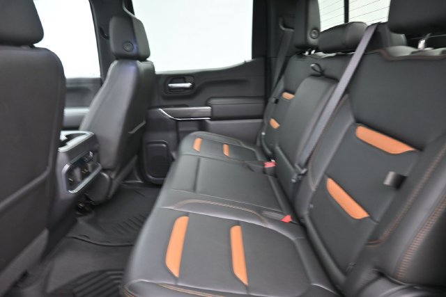 Used 2020 GMC Sierra 1500 AT4 w/ AT4 Premium Package AWD/4WD image 18