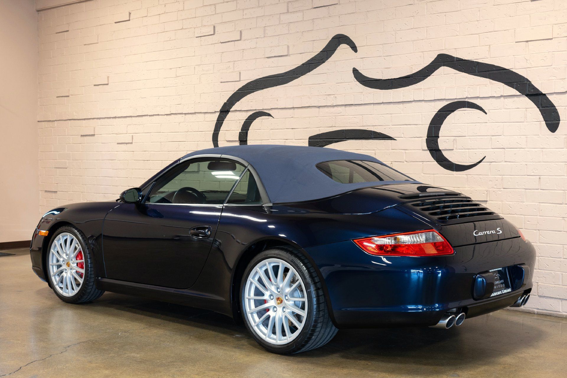 Used 2006 Porsche 911 Carrera S RWD image 12