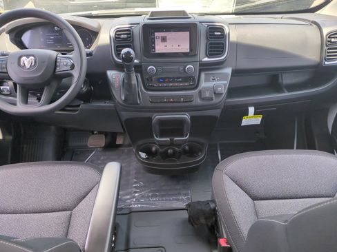 New 2025 RAM ProMaster 2500 w/ Quick Order Package 22G SLT image 20
