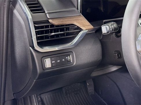 New 2026 GMC Acadia Denali Ultimate w/ LPO, Floor Liner Package image 5