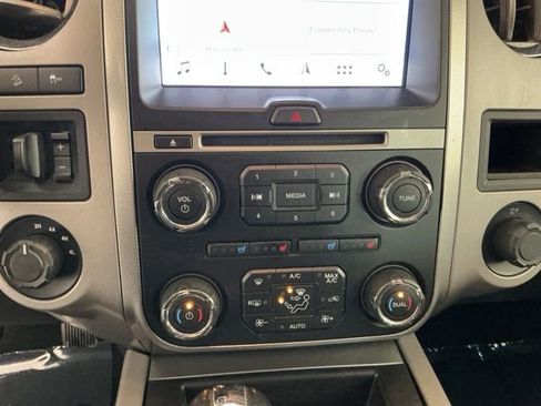 Used 2017 Ford Expedition Limited w/ Equipment Group 301A AWD/4WD image 20