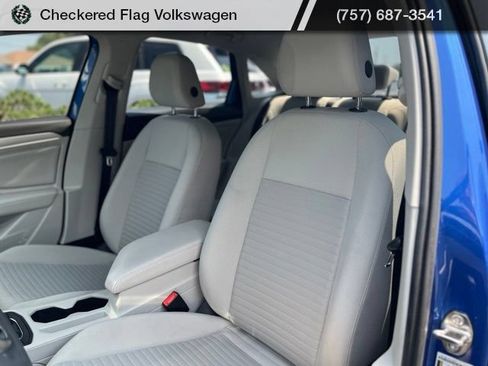 Used 2023 Volkswagen Jetta S FWD image 21