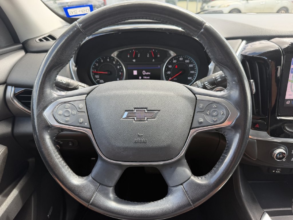 Used 2021 Chevrolet Traverse RS FWD image 15