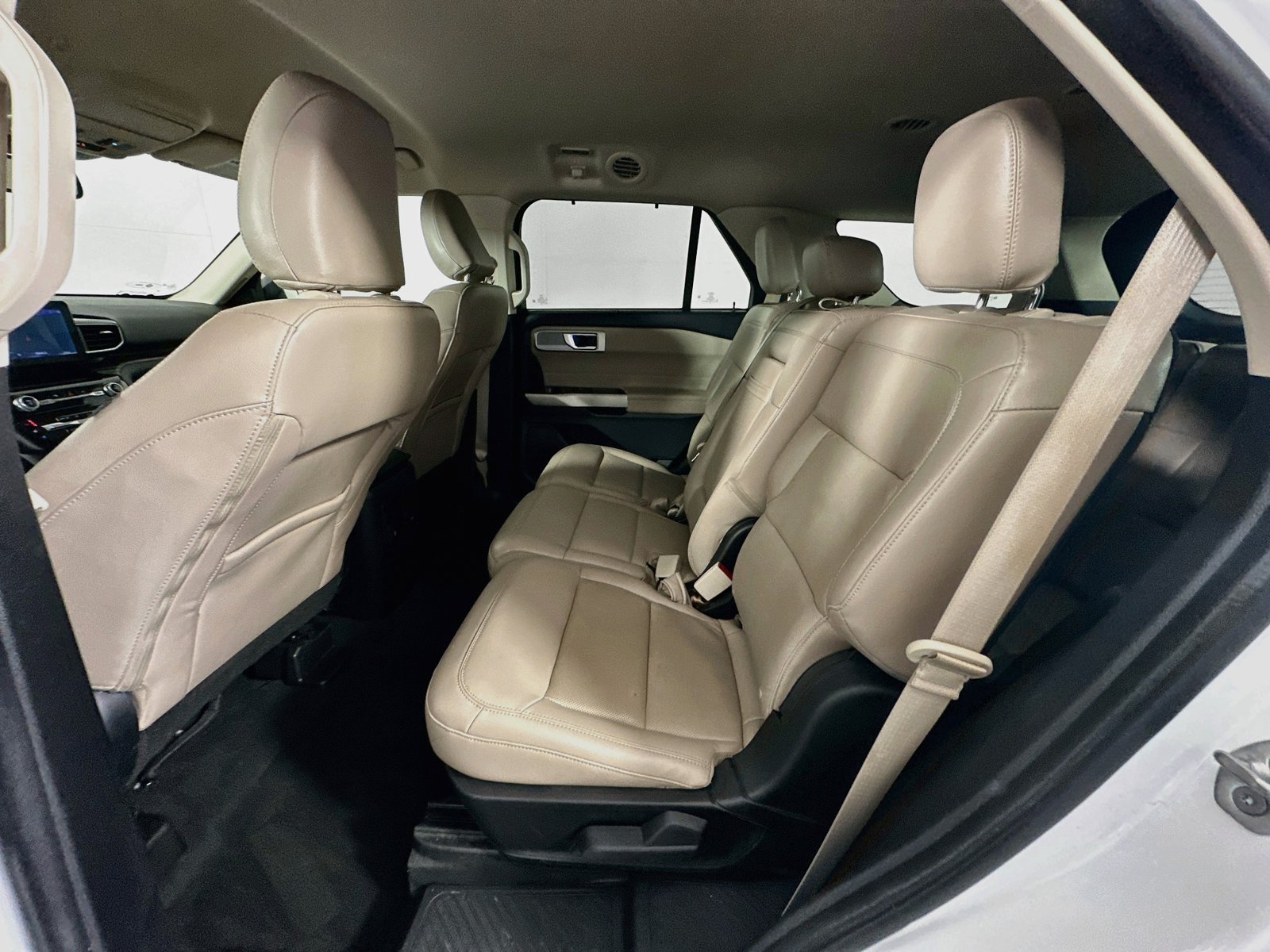 Used 2022 Ford Explorer Limited RWD image 24