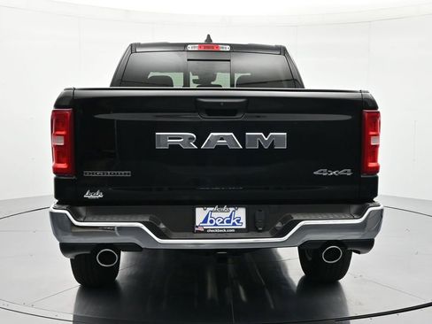 New 2026 RAM 1500 4x4 Crew Cab image 7