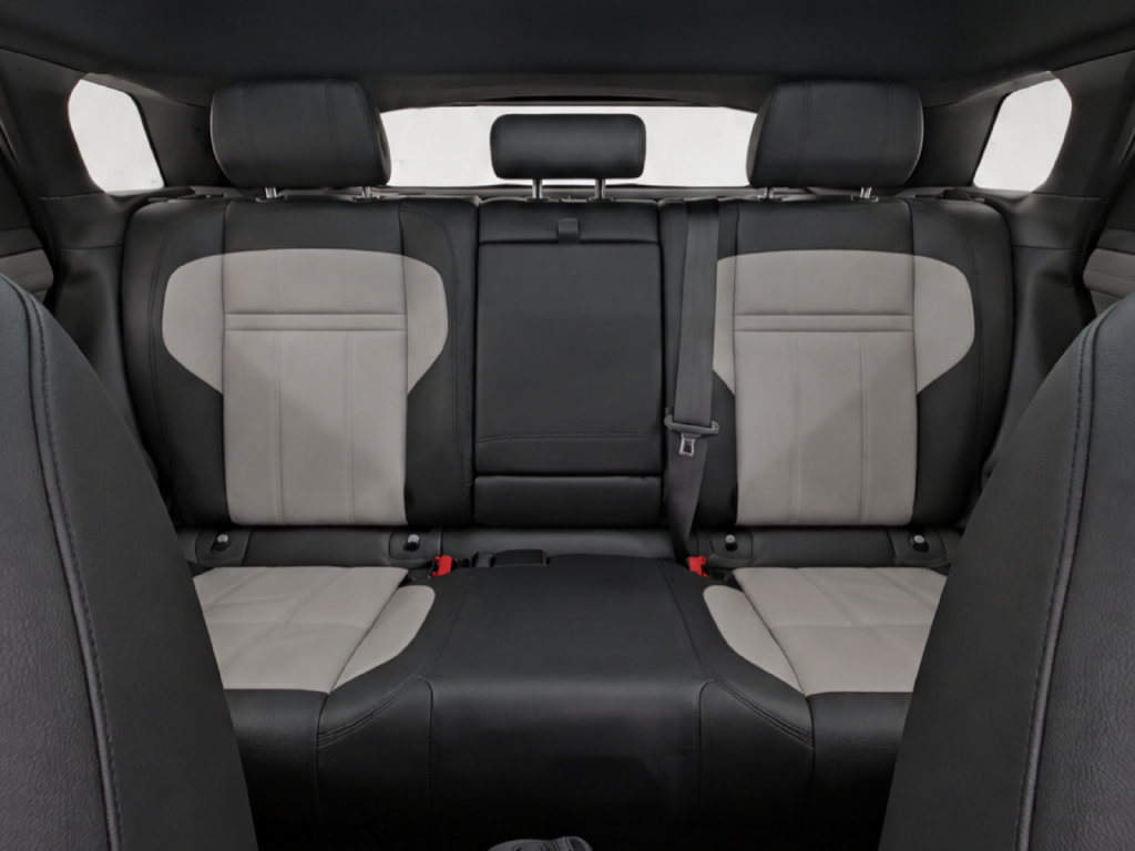 Used 2020 Land Rover Range Rover Evoque First Edition AWD/4WD image 18