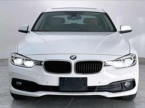 Used 2018 BMW 320i Sedan image 6