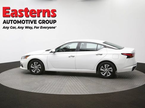Used 2022 Nissan Altima 2.5 S FWD image 59