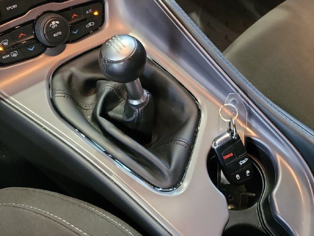 Used 2023 Dodge Challenger R/T w/ Blacktop Package RWD image 18