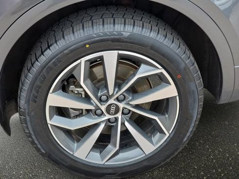 Used 2022 Audi Q5 2.0T Premium AWD/4WD image 36
