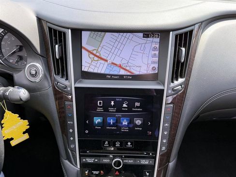 Used 2018 INFINITI Q50 Luxe w/ Essential Package (3.0T Luxe) image 20