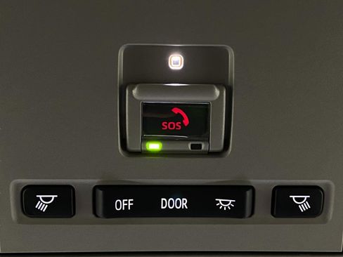 Used 2023 Toyota Highlander L image 26