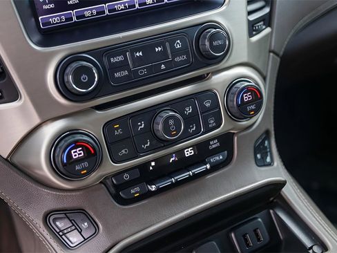 Used 2018 GMC Yukon Denali w/ Denali Ultimate Package image 19