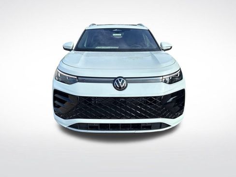 New 2026 Volkswagen Tiguan SEL R-Line AWD/4WD image 8