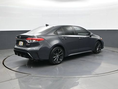 Used 2024 Toyota Corolla SE FWD image 5