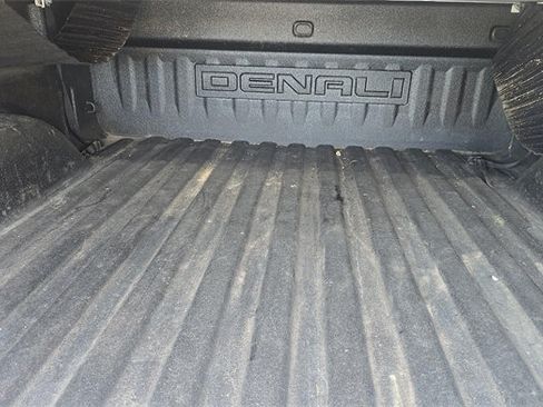 Used 2018 GMC Sierra 1500 Denali AWD/4WD image 15