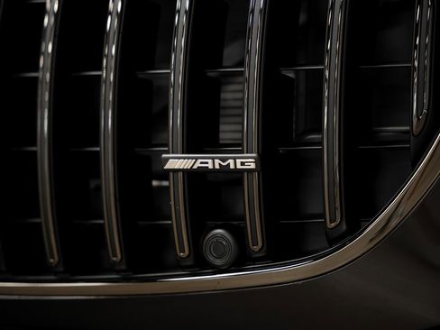 Used 2025 Mercedes-Benz S 63 AMG S image 8