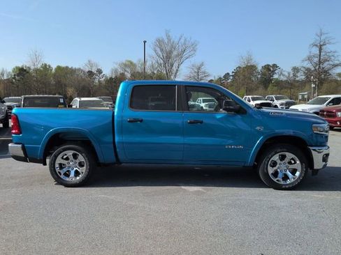 New 2026 RAM 1500 4x4 Crew Cab image 3